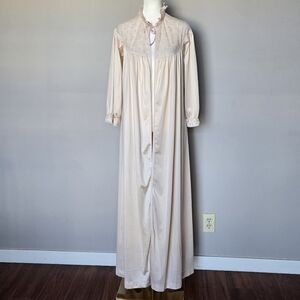 Vintage Ginvechy Paris 60s Intimate Lace Nylon Victorian Robe Peach Size P